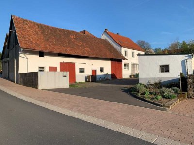 Hier ist fast alles möglich ... 1-FH mit riesengroßer Scheune, Hof, Garten und Garage !!!