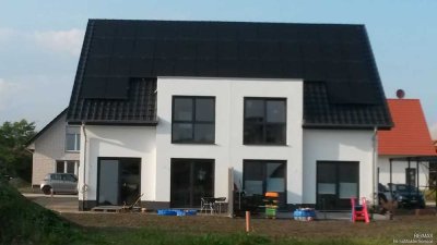 Attraktiver Neubau mit viel Platz für Kinder ab 1.200 € im Monat -
Sichern Sie sich die Fördergelde