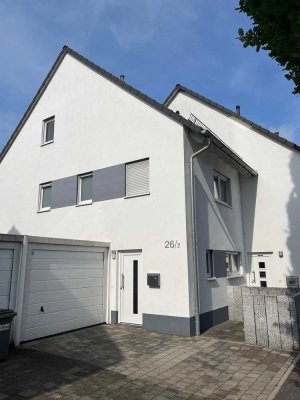Gepflegtes, neuwertiges REH in guter Wohnlage im Gebiet Rauner in Kirchheim-Teck