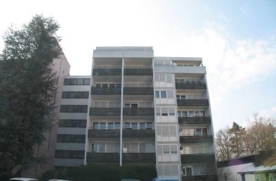 FREIWERDENDES 1-ZIMMER–APARTMENT MIT GROSSER OSTLOGGIA IN WALDBRONN-BUSENBACH