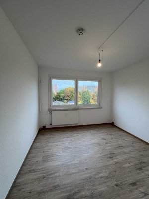 Mehr Ruhe, mehr Platz mit Balkon & EBK – perfekte 3-Zi. Wohnung für ein geminsames Kapitel