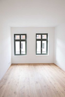 Wohnen zum Wohlfühlen - 2-Raum-Wohnung mit EBK & Balkon - WE10