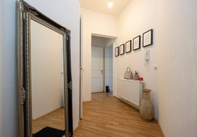 ELISABETH-VORSTADT | 2-Zimmer-Altbau mit 3,30 m Raumhöhe – urban &amp; klassisch – 2022 generalrenoviert