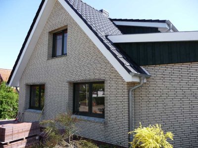 Gepflegtes 4-Zimmer Einfamilienhaus mit Garage in Cuxhaven