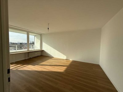 Moderne 2-Zimmer-Wohnung mit Alpenblick, Balkon und Top-Anbindung