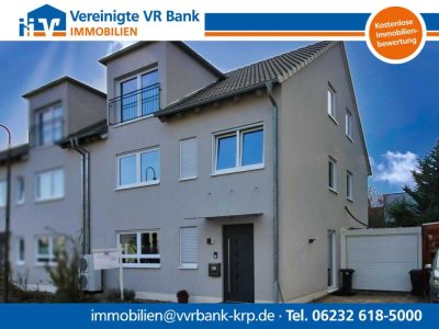 Moderne Doppelhaushälfte in ruhiger Top-Lage