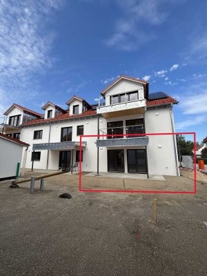 - ERSTBEZUG - HOCHWERTIGE 3-ZIMMER-NEUBAUWOHNUNG  MIT GARTEN IN VILSHEIM