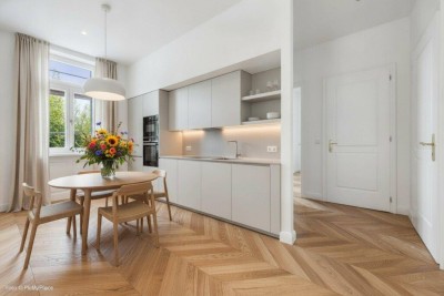 Charmantes 2-Zimmer-Altbaujuwel: Wohntraum mit Balkon und idyllischem Grünblick