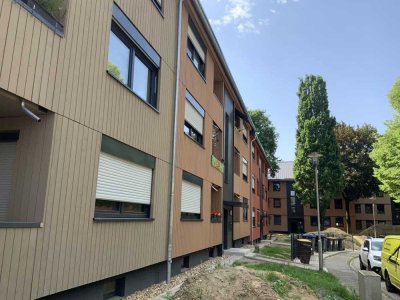 Wir renovieren für Sie, gut geschnittene  3-Zimmer-Wohnung mit Balkon in MG Rheindahlen