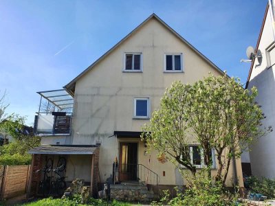 Einfamilienhaus mit Einliegerwohnung  in Top-Lage in Stuttgart Plieningen