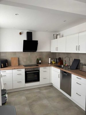 Schillerstraße 11B, 21407 Deutsch
