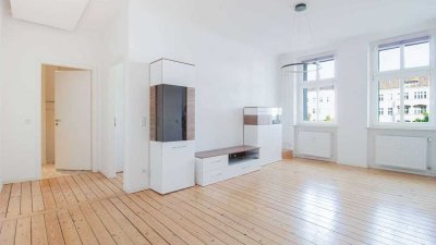 Altbauflair trifft Komfort – 1,5 Zimmer mit Charme und Höhe