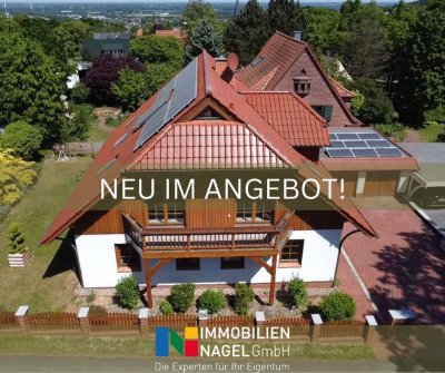 Exklusives EFH im alpenländischen Stil mit viel Raum für Familie, Beruf & Komfort!