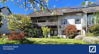 Naturidyll trifft Alpin-Charme: Doppelhaushälfte mit ELW in Aussichtslage in Sulzbach
