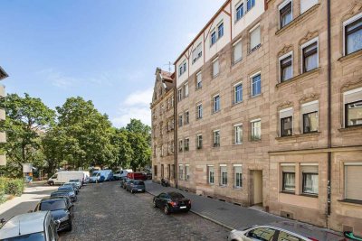 Charmante 4-Zi. Altbauwhg. mit großem Sonnenbalkon in Fürth