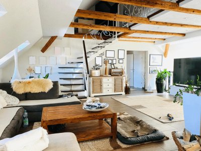 Großzügige, klimatisierte Penthousewohnung im Maisonette Stil (165m²) mit Terrasse in der Innenstadt von Fürstenfeld zum Mieten!