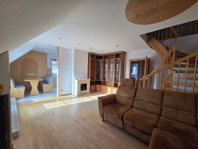 Dachgeschoss nahe der Innenstadt