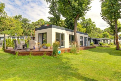 Exklusives High-End-Mobilheim mit Dachterrasse in Strandnähe