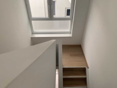 Attraktive, helle 3-Zimmer-Wohnung in Oftersheim – mit Einbauküche und Balkon