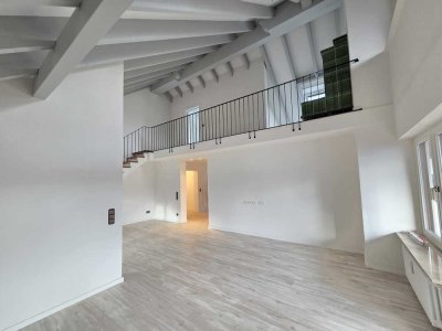 Attraktive 3,5-Zimmer Maisonettewohnung mit großer Galerie