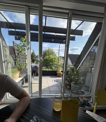 Freundliche 2-Raum-Wohnung mit EBK und Balkon in Detmold