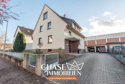 Attraktives Ein-/Zweifamilienhaus mit vier Garagen - Bestes Familienleben in Emmerthal-Kirchohsen!