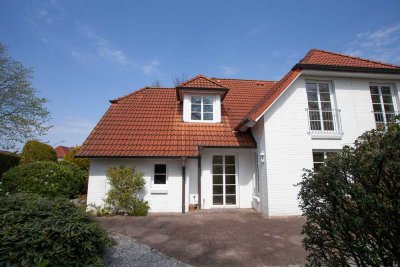 Schöne 4-Zimmer-Doppelhaushälfte mit geh. Innenausstattung in ruhiger Lage in Harrislee