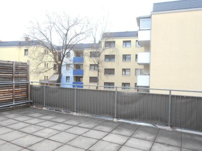 LEND nette 1ZI+Küche mit großer TERRASSE nahe AVL, Lendplatz