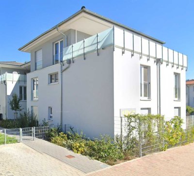 Wunderschöne 2,5-Zimmer-Penthouse-Wohnung mit zwei Balkonen und EBK in Herxheim