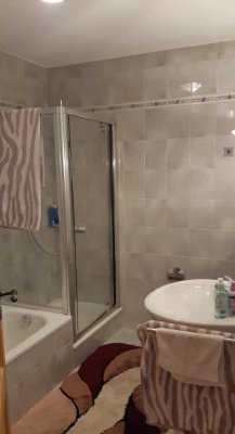 Stilvolle, gepflegte 3-Raum-EG-Wohnung in Hilgertshausen-Tandern