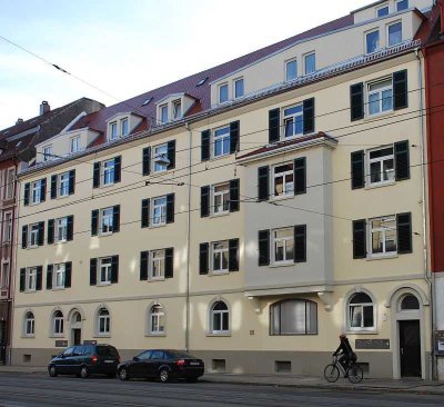 Schöne 2-Zimmer-Wohnung in der Weststadt mit Balkon!