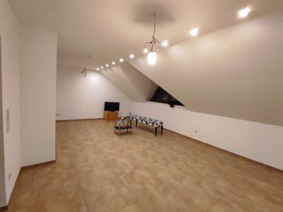 Erstbezug: freundliche 4-Zimmer-Wohnung mit Balkon in Neuenstadt am Kocher