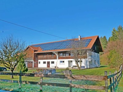Schönes Bauernhaus zw. Lindau u. Kempten/Fastalleinlage, weiterer Grundzukauf bis 3 ha möglich