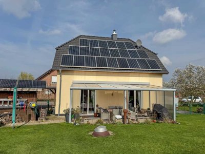 Neuwertiges EFH mit EBK und Photovoltaikanlage in Nienstädt