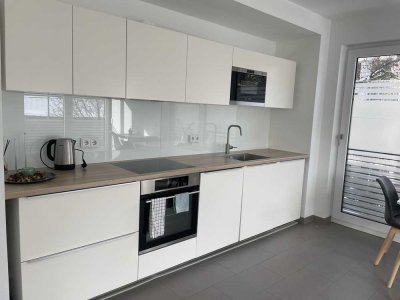 Exklusive, neuwertige 2-Zimmer-Wohnung mit Balkon und Möbliert