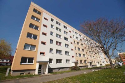 Große 7-Raumwohnung mit Balkon