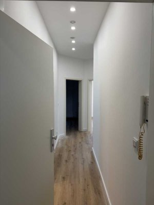 Erstbezug nach Sanierung: Luxuriöse 4-Zimmer-Wohnung im 2. OG in Dortmund-Bövinghausen-