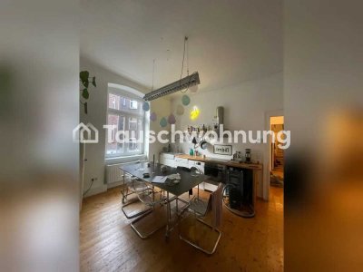 Tauschwohnung: Ruhiger Altbau mit großer Terrasse