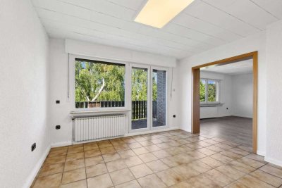 Schön geschnittene 3,5 Raum Wohnung mit Balkon und Garage!