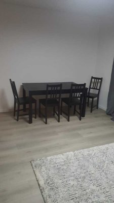 Alltagstauglich geschnittenes Reihenmittelhaus in Berlin-Buckow