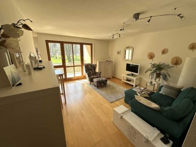 Lichtdurchflutete 3,5-Zimmer-Wohnung (ca. 80 m²) am Seepark mit Rosengartenblick, frei werdend