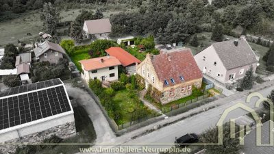 Ungewöhnliches Ensemble mit Charakter und Potential in seenreicher Umgebung, bei Schloss Meseberg.