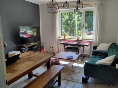 Großzügige, helle 2,5-Zimmer-Wohnung in Aachen (WG-geeignet)