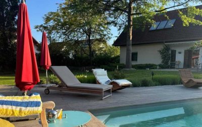 Freistehendes Einfamilienhaus im Grünen