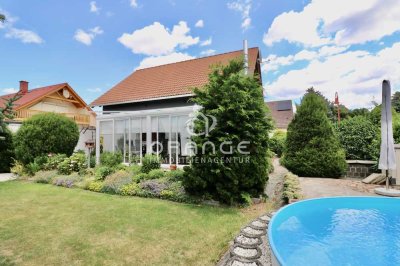 *** Freistehendes Einfamilienhaus – Gepflegt, modernisiert, bezugsbereit ***