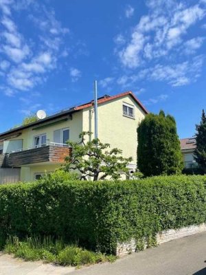 Charmante Doppelhaushälfte mit Garten – ideal für Familien
