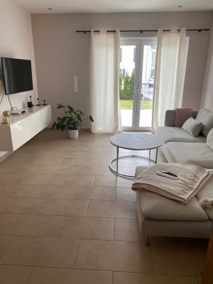 Neuwertige 2 Zimmer-Wohnung mit einer Einbauküche und Außenstellplatz in Usingen/Schleichenbach 2