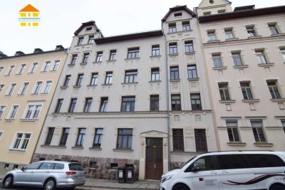 Einbauküche und Balkon, perfekt für Singles!
