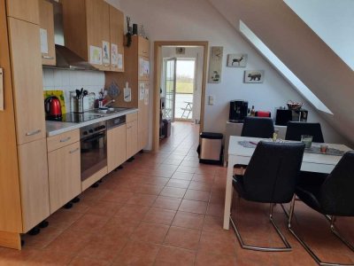 Helle 2-Zimmer-DG-Wohnung ab sofort in Wifling