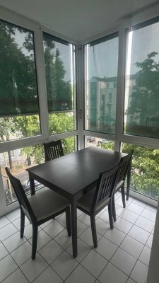Auf Zeit zu vermieten   Voll möblierte  2,5-Zimmer-Wohnung in Düsseldorf Benrath